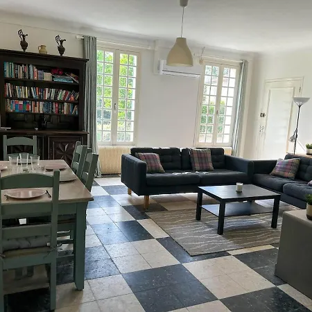 De Charme A La Campagne *